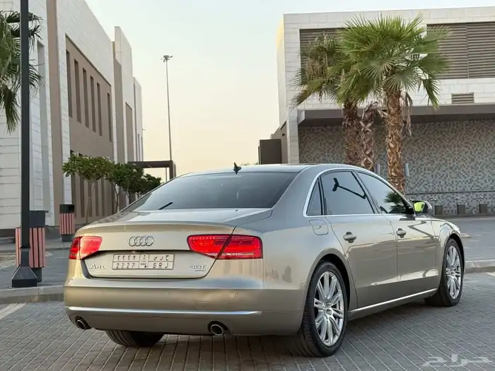 اودي A8L 2012 6