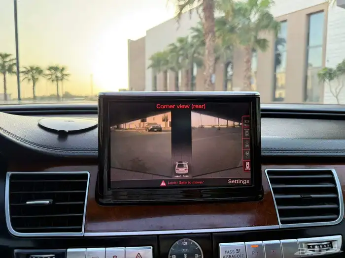 اودي A8L 2012 23