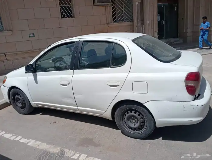 تويوتا ايكو 2002 0