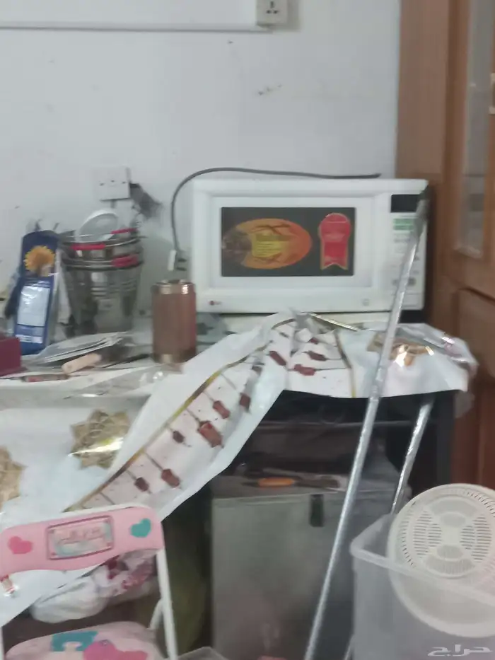 للبيع اثاث مستعمل 1