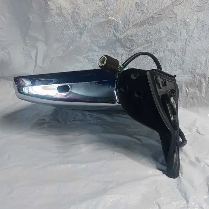 مراية نيسان باترول ياباني الاصلي 90 إلى 97 13