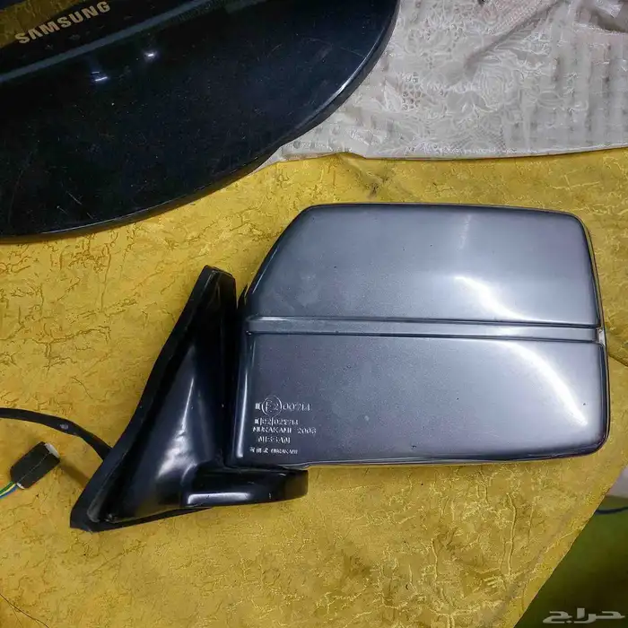 مراية نيسان باترول ياباني الاصلي 90 إلى 97 1