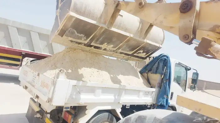 توريد كافه طوب وبطحه والتربه الزراعيه موجود عنا تريله ودينه 7