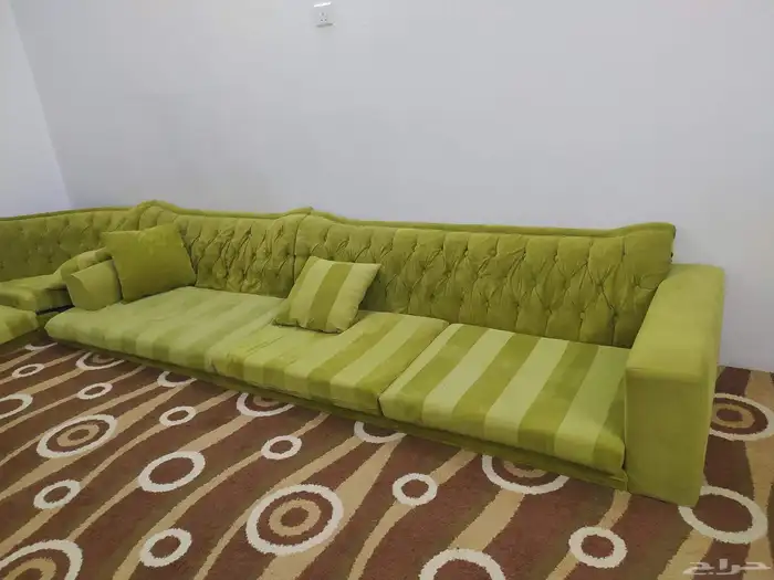 للبيع الجلسة الأرضي بدون الفرشه 4