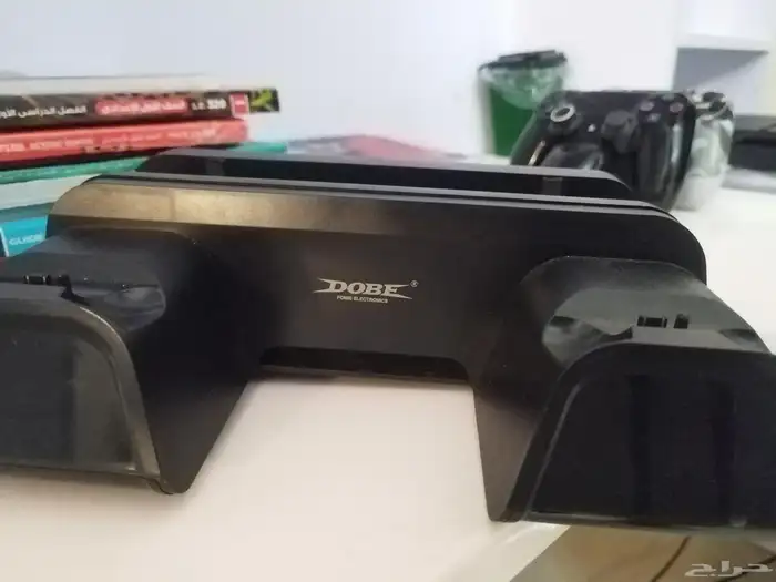 مبرد وشاحن لجهاز ps4 و ps5 3