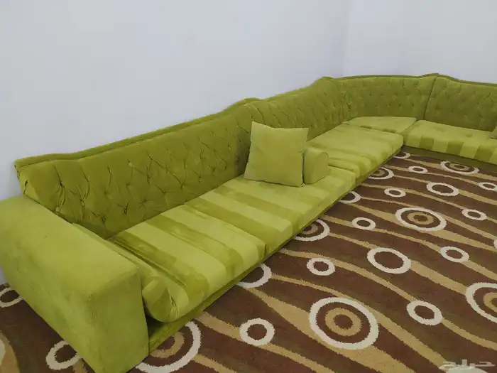 للبيع الجلسة الأرضي بدون الفرشه 2