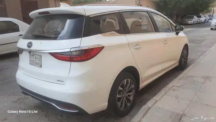 BYD MAX 2020 7 PAS 7