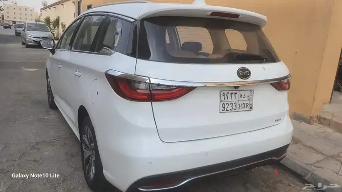 BYD MAX 2020 7 PAS 3