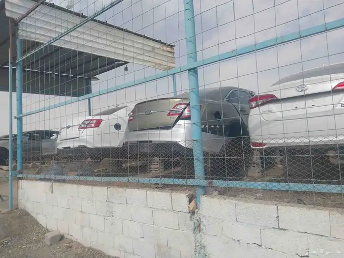 نوفر لك جميع انواع قطع السيارات شعارنا الجودة والامان والصغة 9