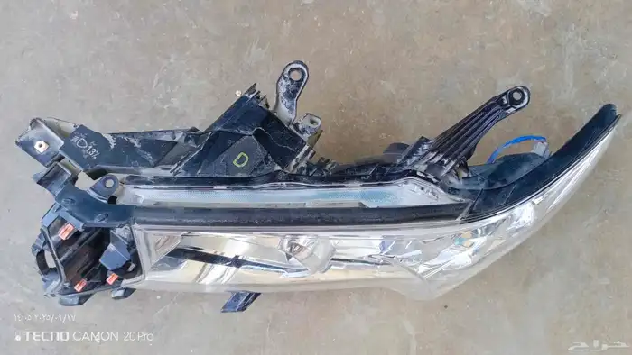 شمعات برادو عادي يمين يسار 2018-2019-2020-2021-2022-2023 5