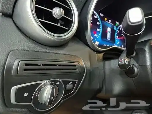 مملوكة لدى العصيمي قيد الشحن مرسيدس GLC200 2020 6