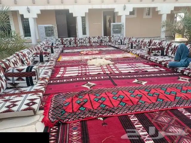 تاجير طاولات الكراسي قهوجين وصبابين رجال وحريم 8