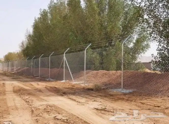 ابو بسام تركيب شبوك مزارع 6
