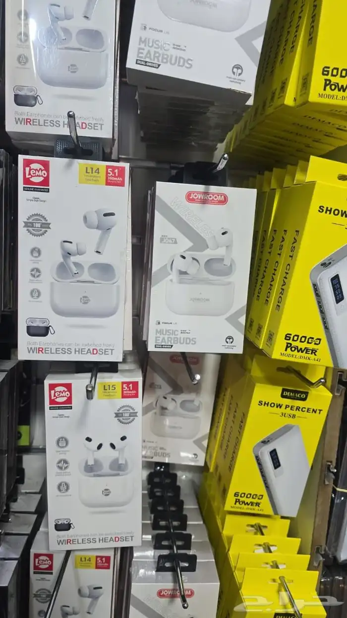 قطع جوالات واستكرات وسماعات 10