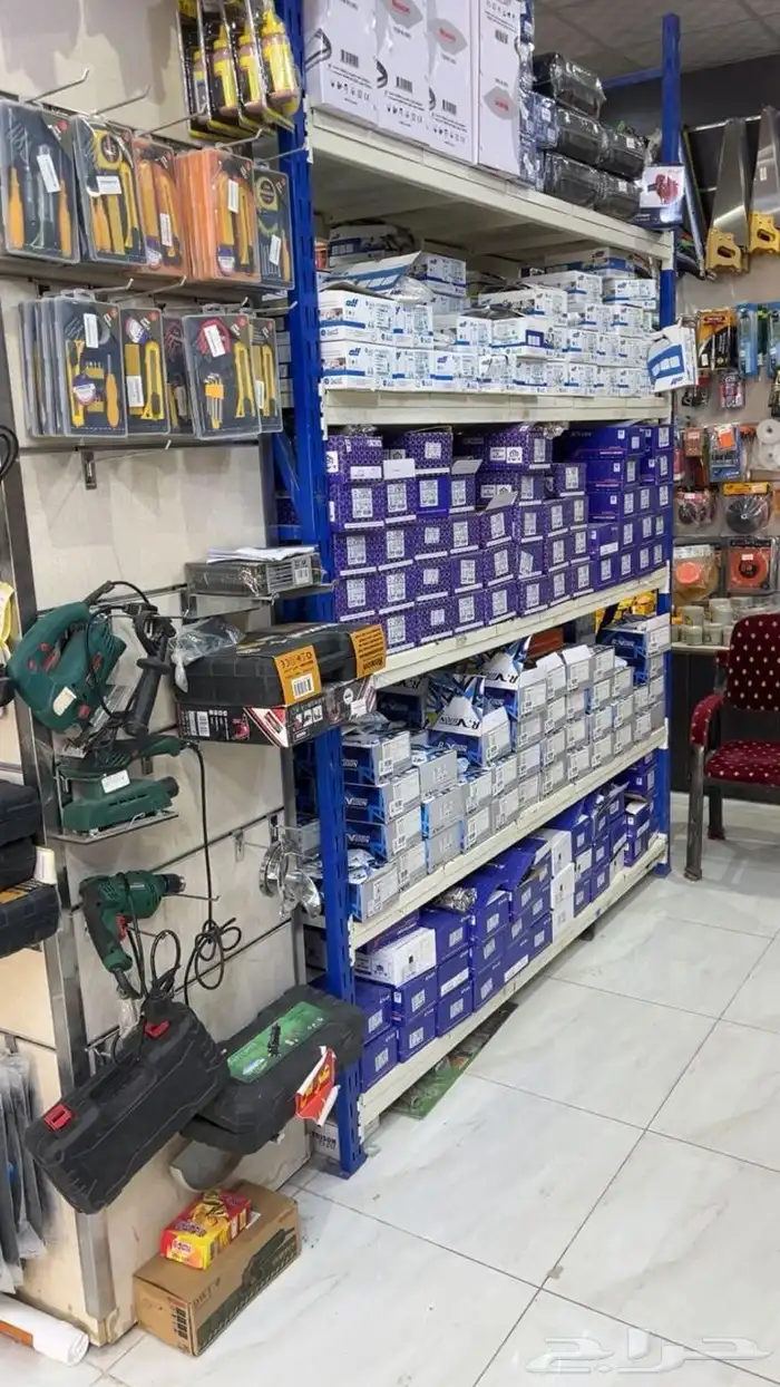 محلات سباكه وكهرباء وبناء وزراعي للبيع 1