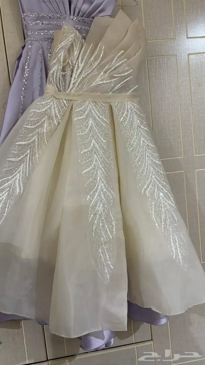 فساتين للبيع كلهم 600 1
