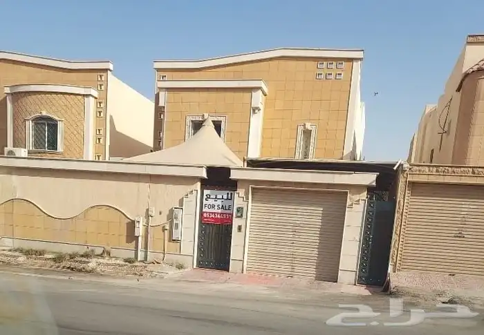 فله 350 م درج بالصاله للبيع مخرج 25 بالرياض شارع 15 شمال 0