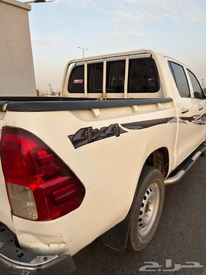 هايلكس ديزل دبل للبيع او بدل مناسب 4