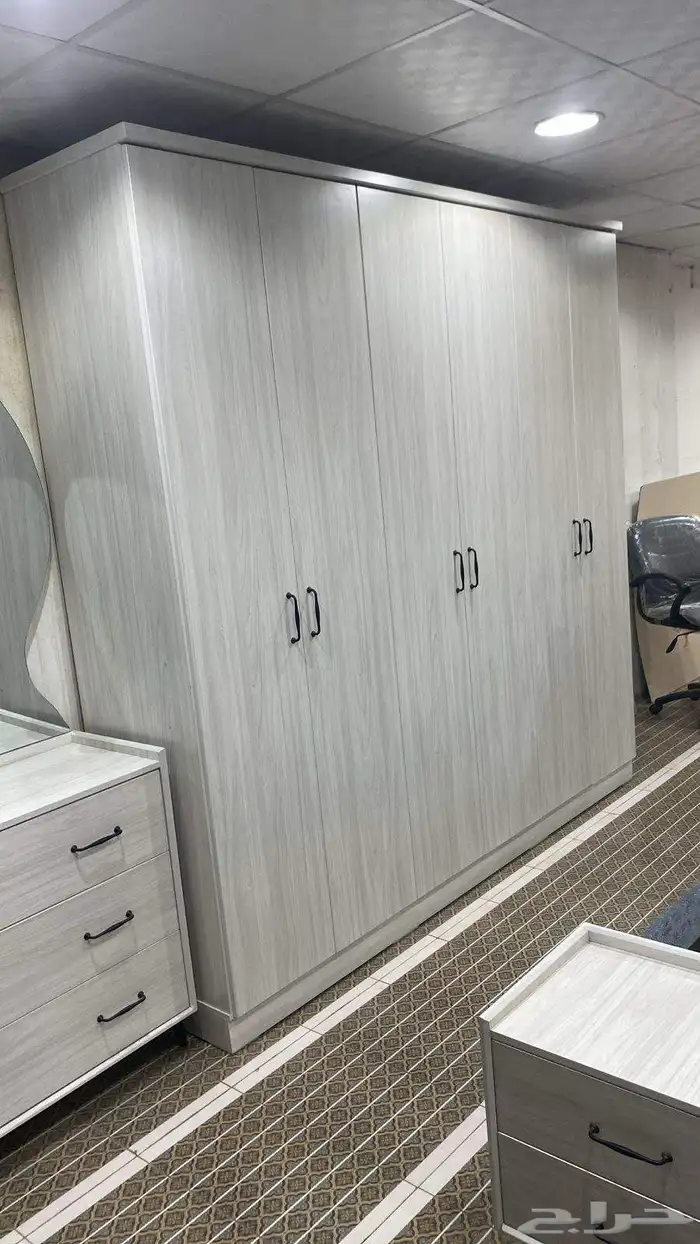 تفصيل اثاث وديكور حسب الطلب 8