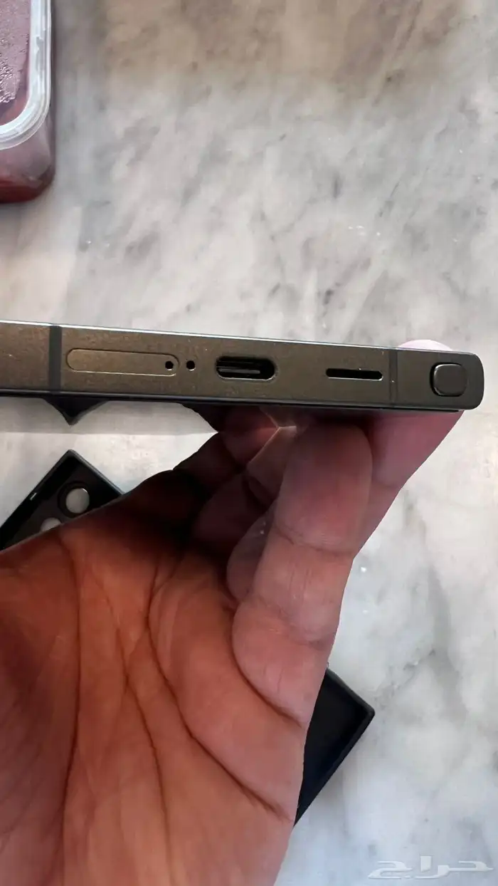 سامسونج الترا 24 نظيف جدا مستعمل تقريبا ساعتين او ثلاثة 5