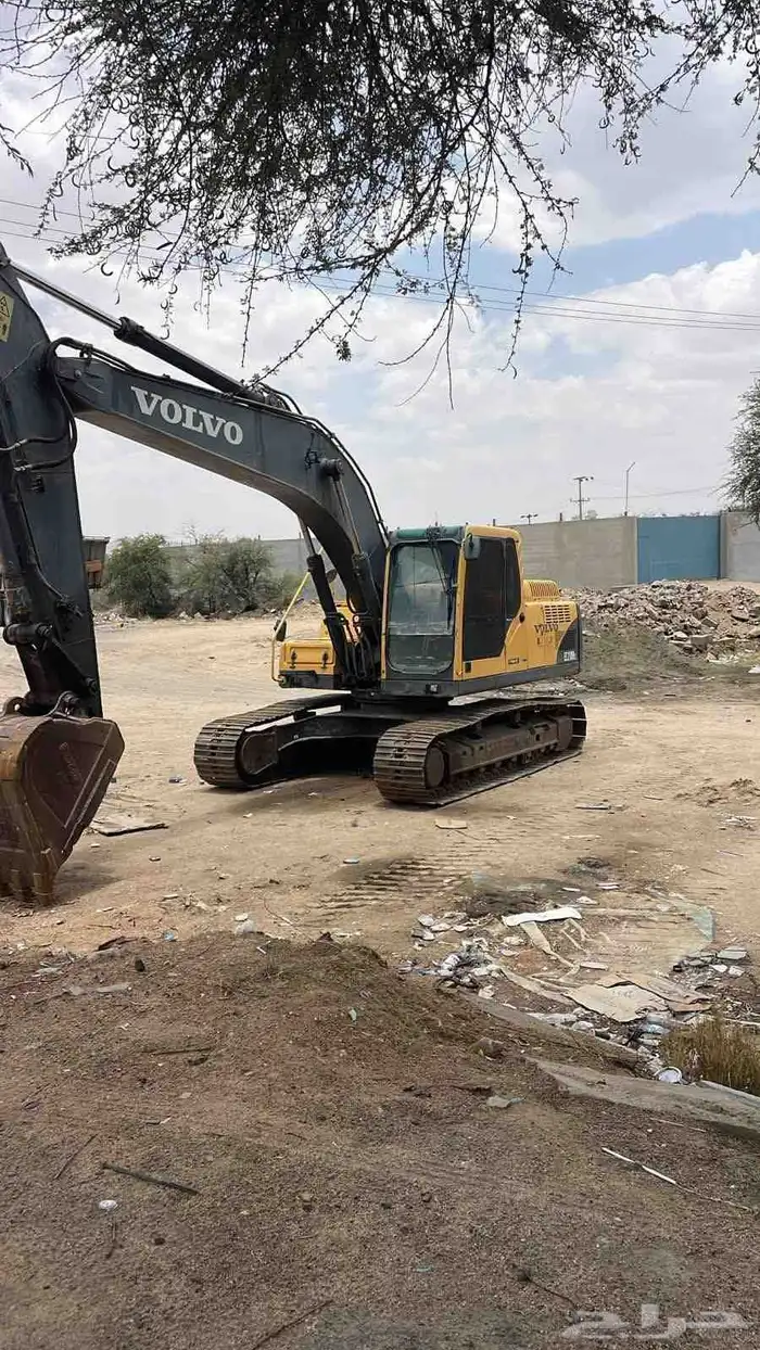 بوكلين للايجار وتكسير الجبال 0