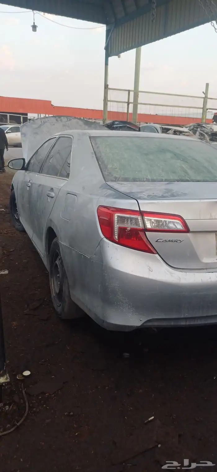 تويوتا كامري 2015تشليح قطع غيار فقط 0