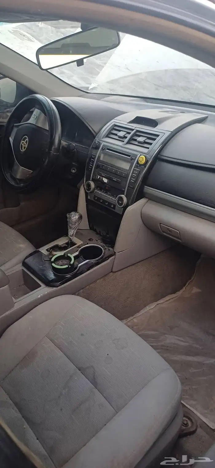 تويوتا كامري 2015تشليح قطع غيار فقط 3