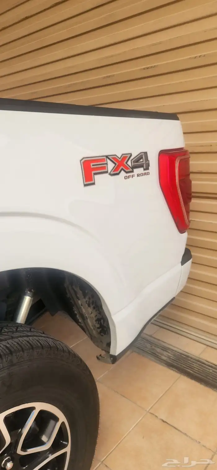 F150 2023 هايبرد 8