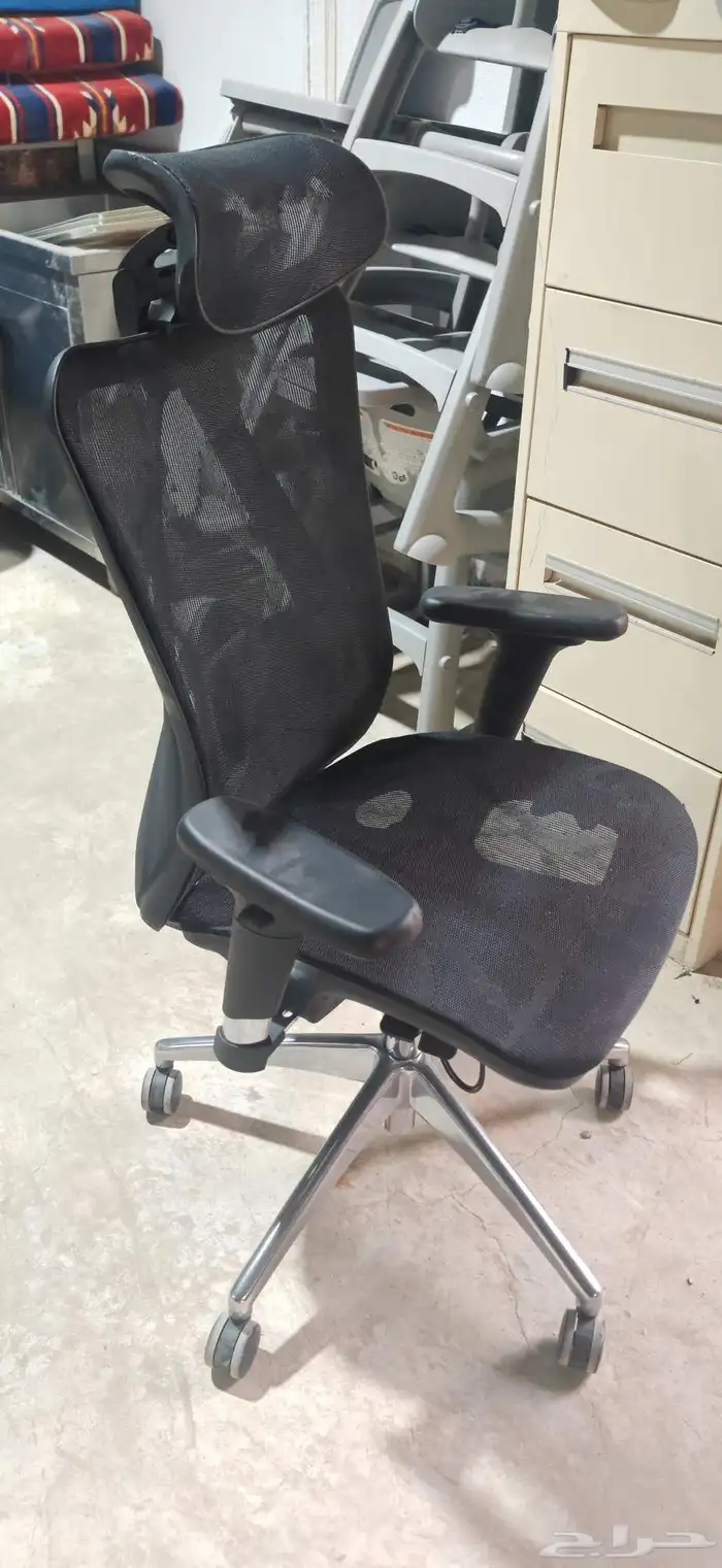 كراسي مكتبية فاخرة من الجريسي 15