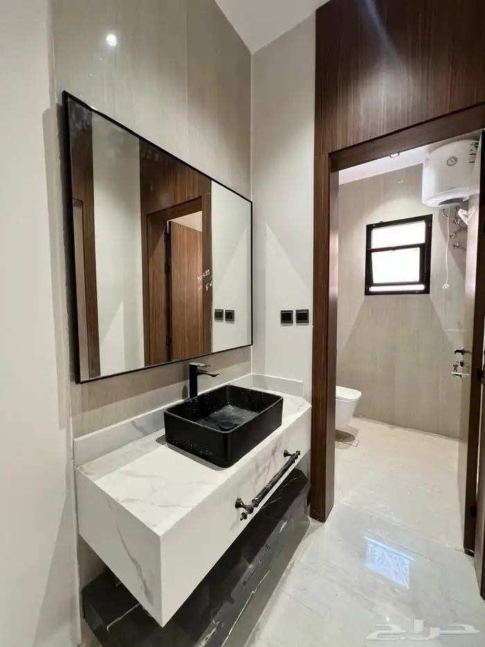 للبيع شقه دوبلكس دورين حي احد جديده بالدمام 720 الف 4