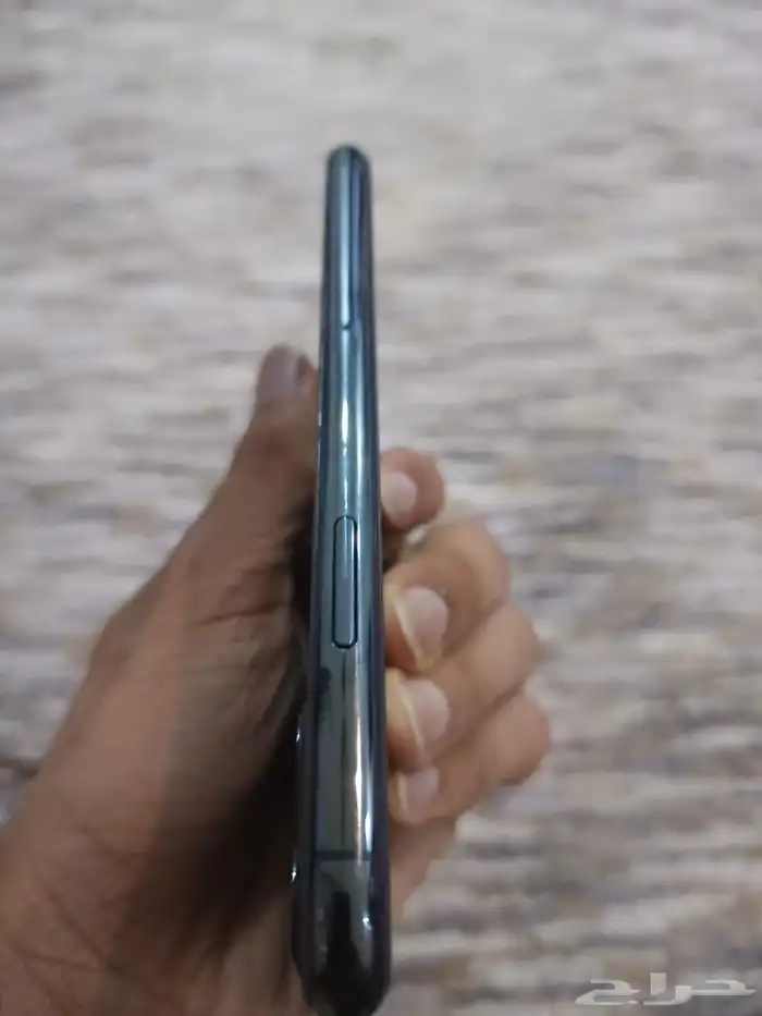 ايفون 11 برو 64 GB 2