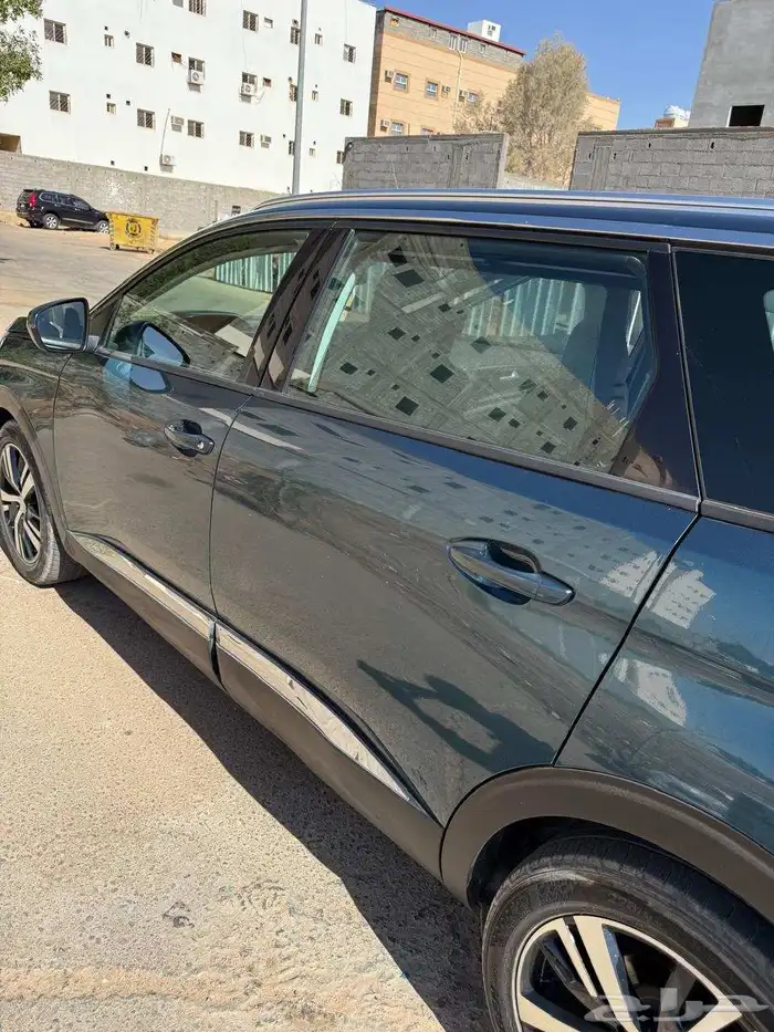 بيجو 5008 عائليه بحاله ممتازه 2