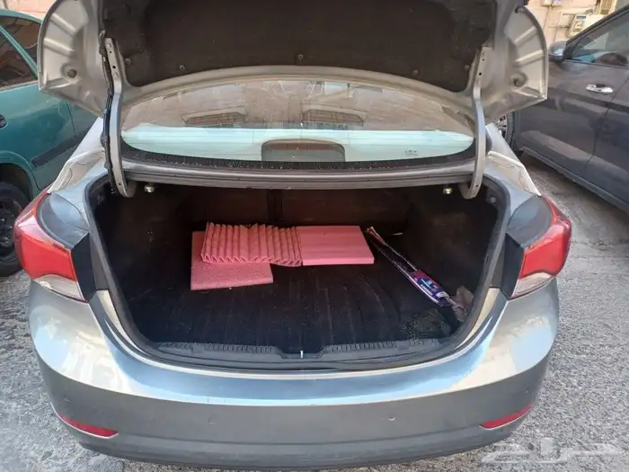 هيونداي إلنترا 2016 أعلى فئة 9