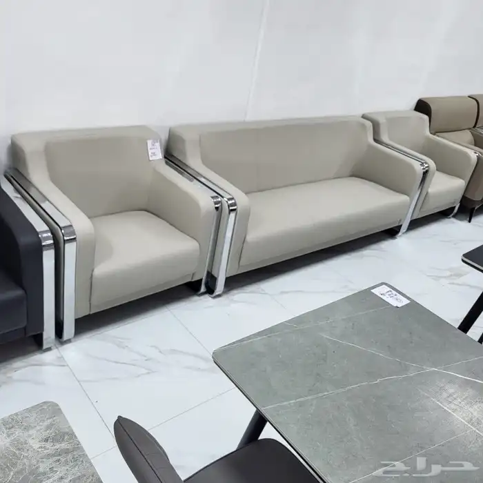 مكتبي كنب جلد فخم جديد سعر الجمل 4