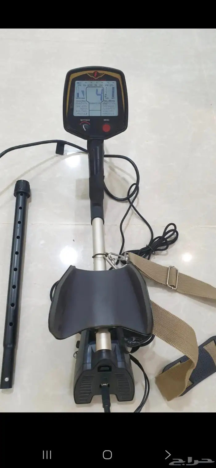 جهاز كاشف المعادن والذهب فيوتشر الأمريكي الغني عن التعريف 0