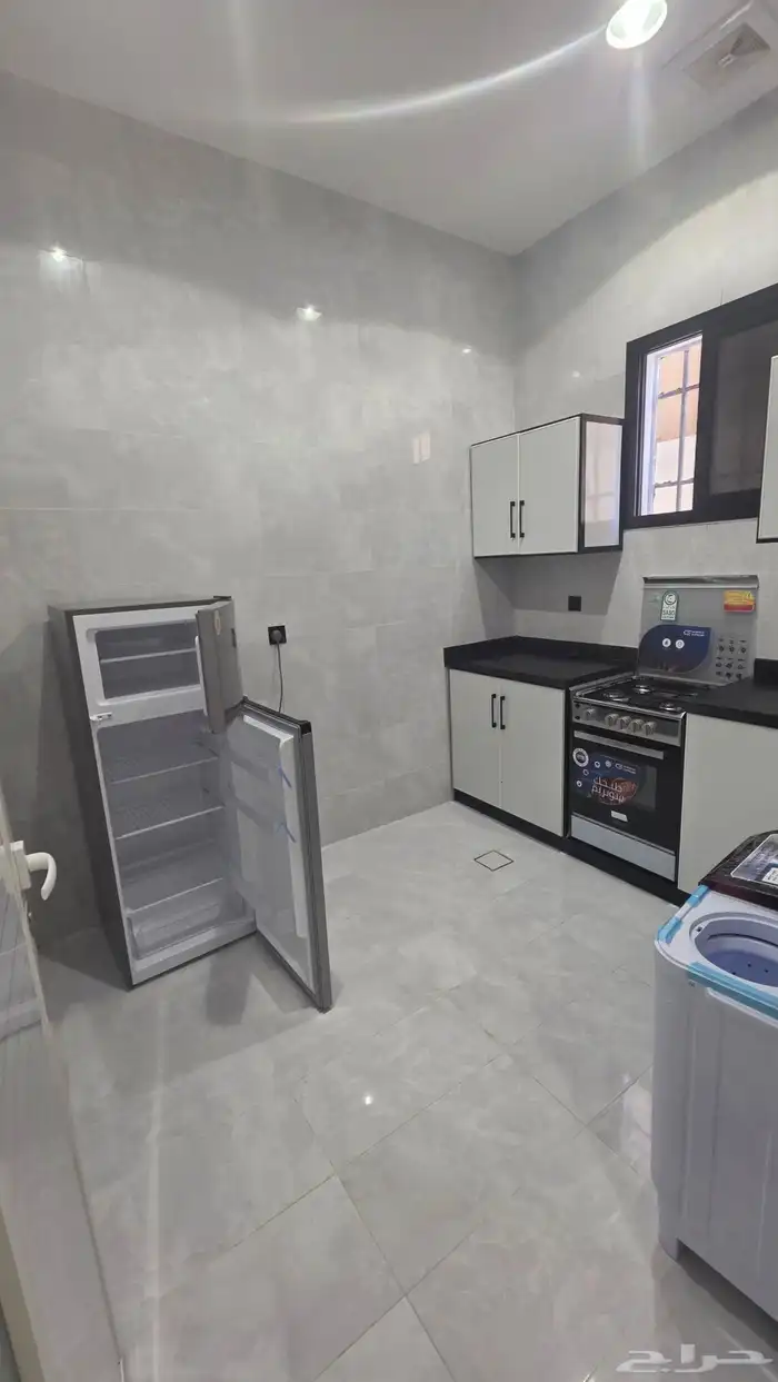عمارة عوايل. تجاريه سكنيه للبيع 7