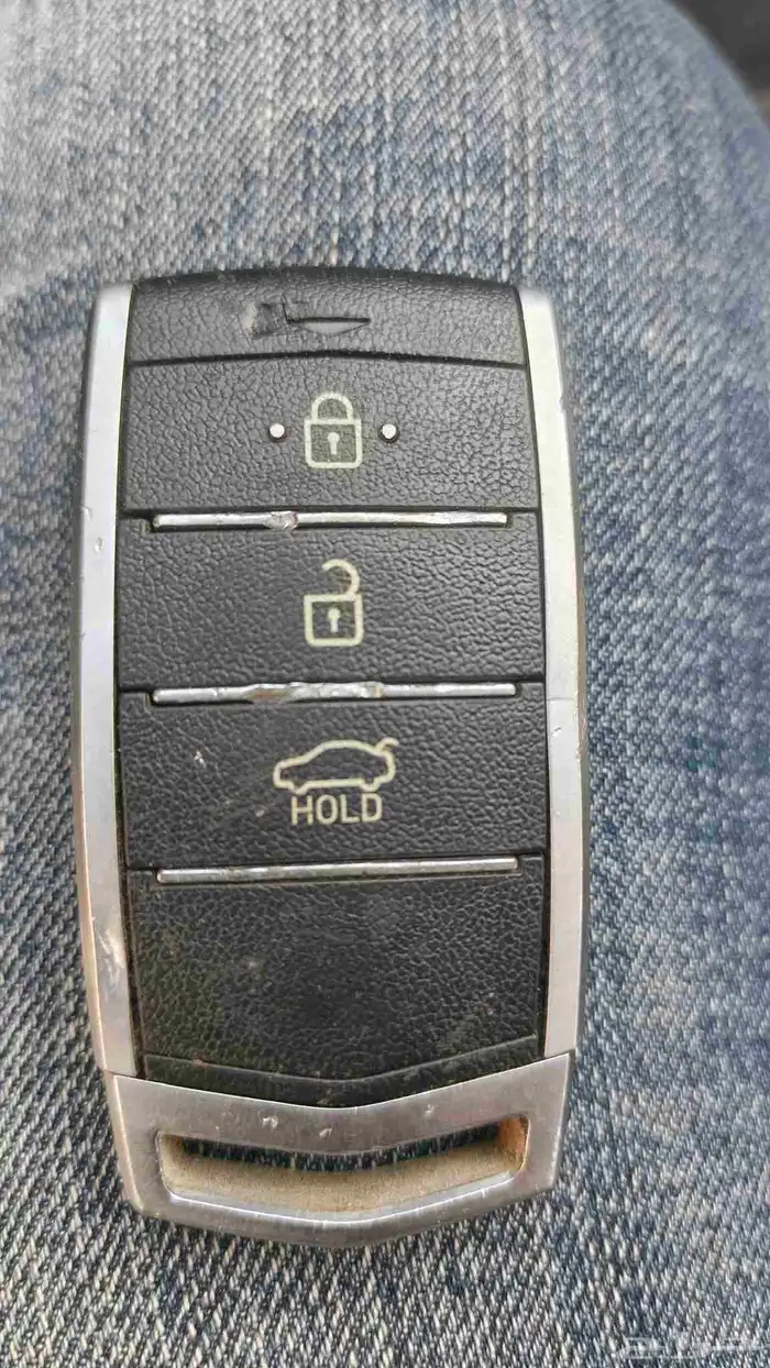 مفتاح جينسيس اصلي 0