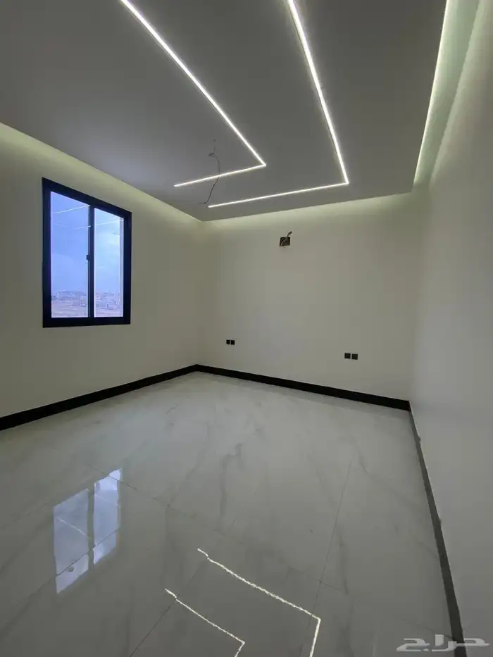 للبيع فيلا فاخرة علي أرض كامله بمساحة 520 متر 32