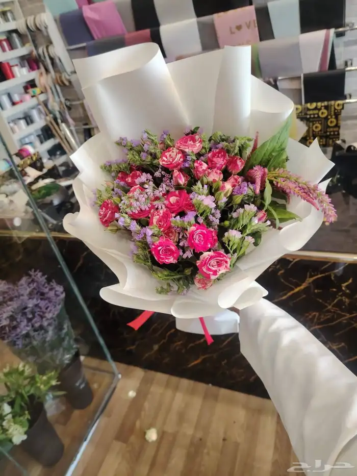 محل ورد وهدايا احدرفيده وابها والخميس 1