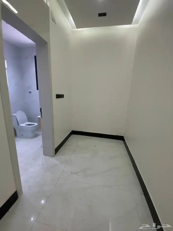 للبيع فيلا فاخرة علي أرض كامله بمساحة 520 متر 33