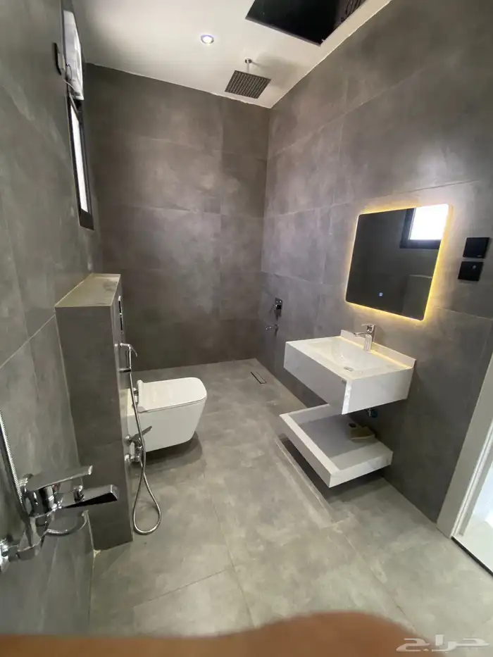 للبيع فيلا فاخرة علي أرض كامله بمساحة 520 متر 41