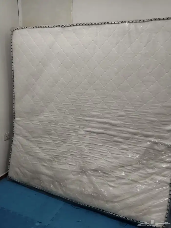 مرتبت سرير طبيه جديده لم تستخدم 0