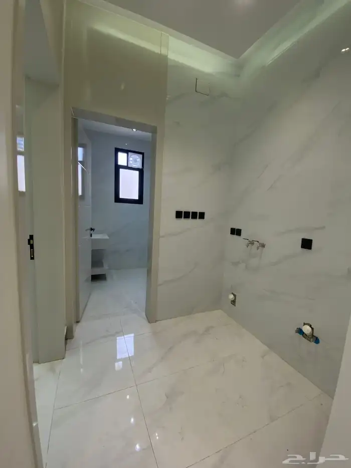 للبيع فيلا فاخرة علي أرض كامله بمساحة 520 متر 34