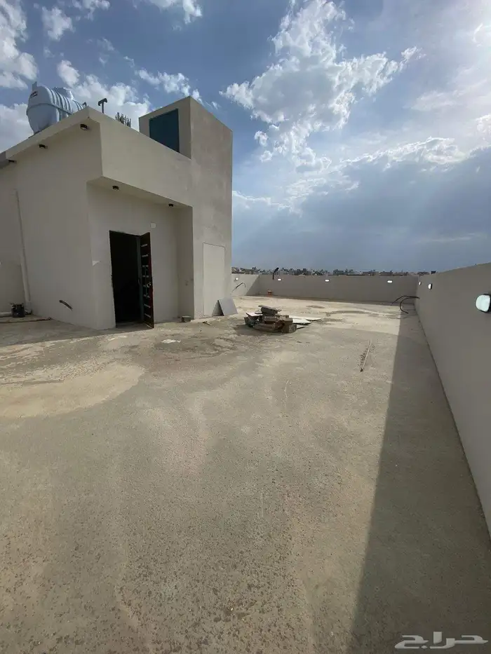 للبيع فيلا فاخرة علي أرض كامله بمساحة 520 متر 43