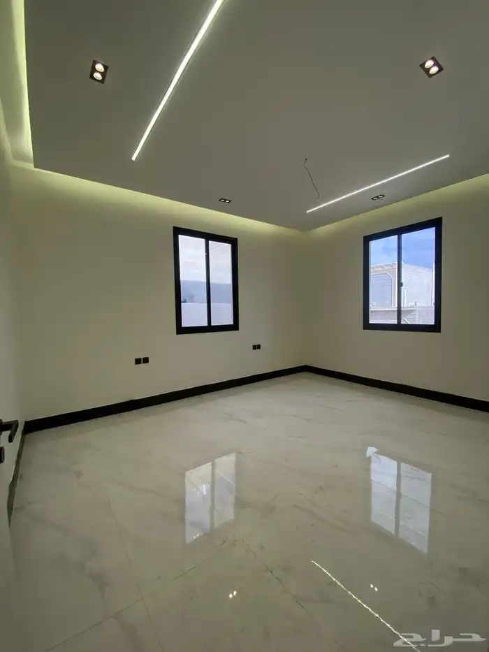 للبيع فيلا فاخرة علي أرض كامله بمساحة 520 متر 27