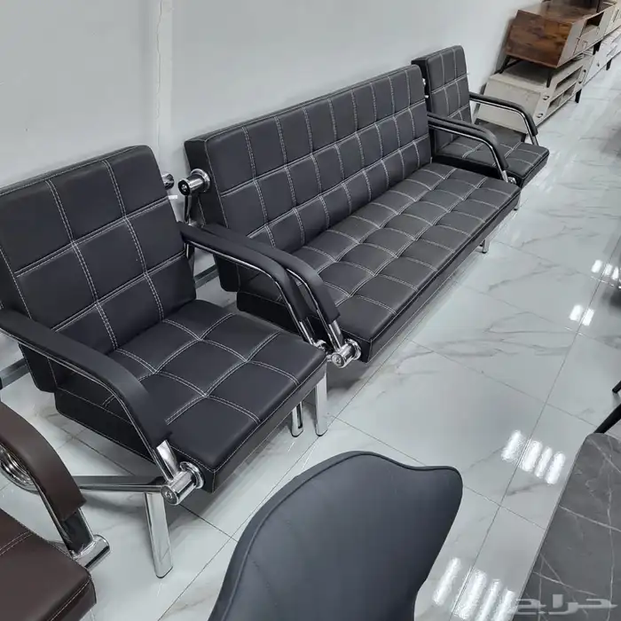 مكتبي كنب جلد فخم جديد سعر الجمل 13