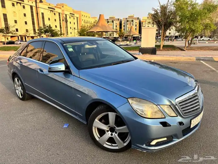 مرسيدس E200 2010 0