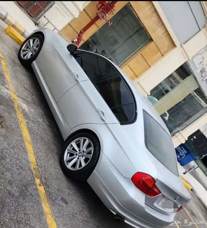 بى ام دبليو 2011 على الشرط 3