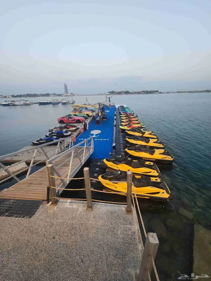 قوارب دبابات جده 0