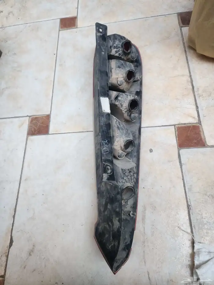 اصطب خلفي اصلي فورد فيقو مجيل 2011 1